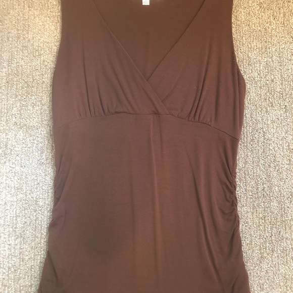 CAbi Tank - Picture 1 of 3